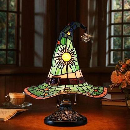 Witch Hat Lamp Stained Glass Resin, Handmade Gothic Witch Hat Lamp, Small Wizard Hats Shape Spooky Fun Light for Indoor Party Haunted Wiccan Halloween Decor (Green )