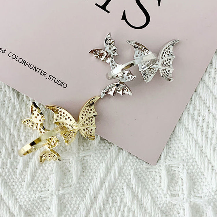 Butterfly split ring.